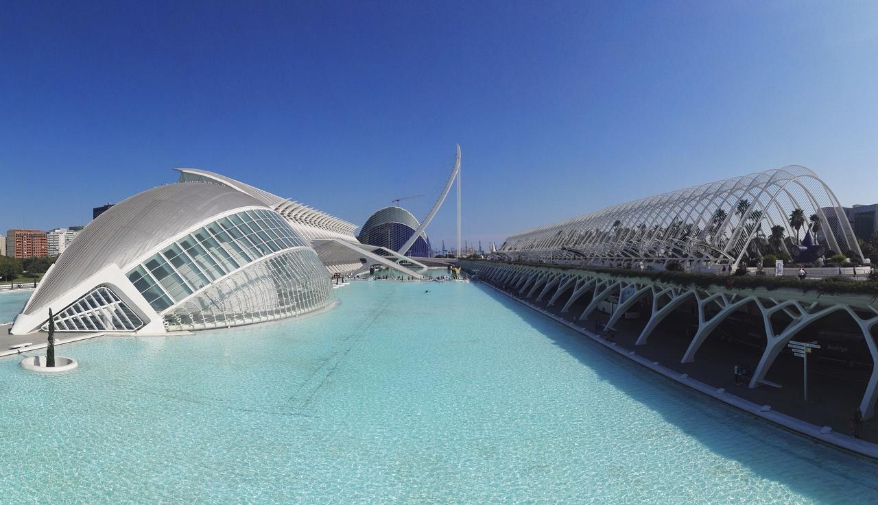 Apartup Blue Opera View Apartment Valencia Bagian luar foto